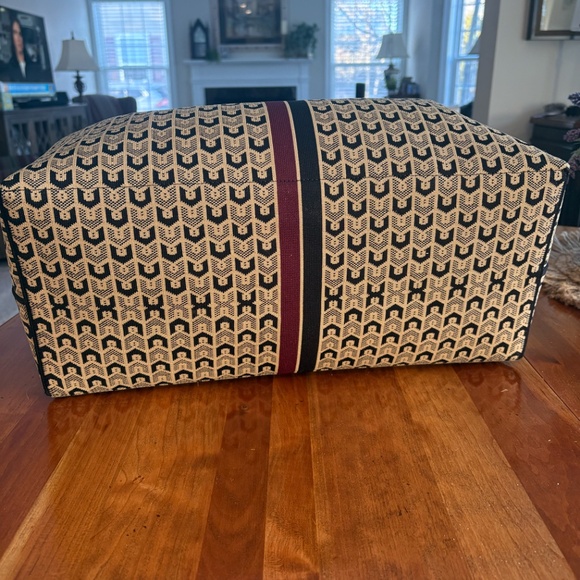 Rothy’s Lightweight Mega Tote Signature Brown - Picture 2 of 7